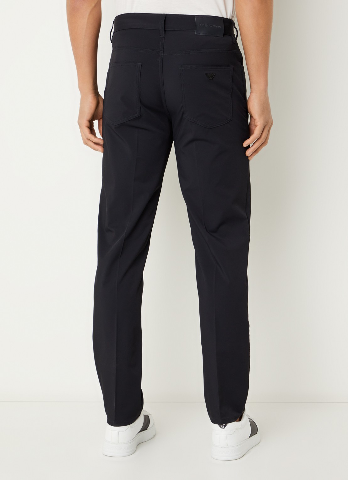 Armani Straight fit chino met steekzakken - achterkant donkerblauw