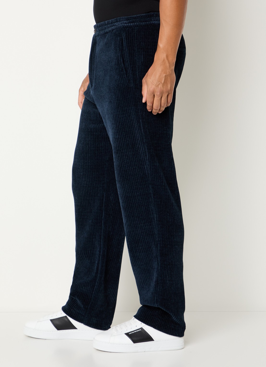 Armani Straight fit chino van corduroy - detail 2 donkerblauw