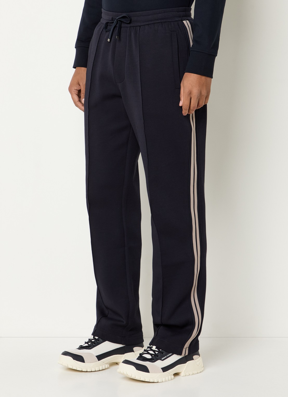 Armani Straight fit joggingbroek met steekzakken - detail 4 donkerblauw