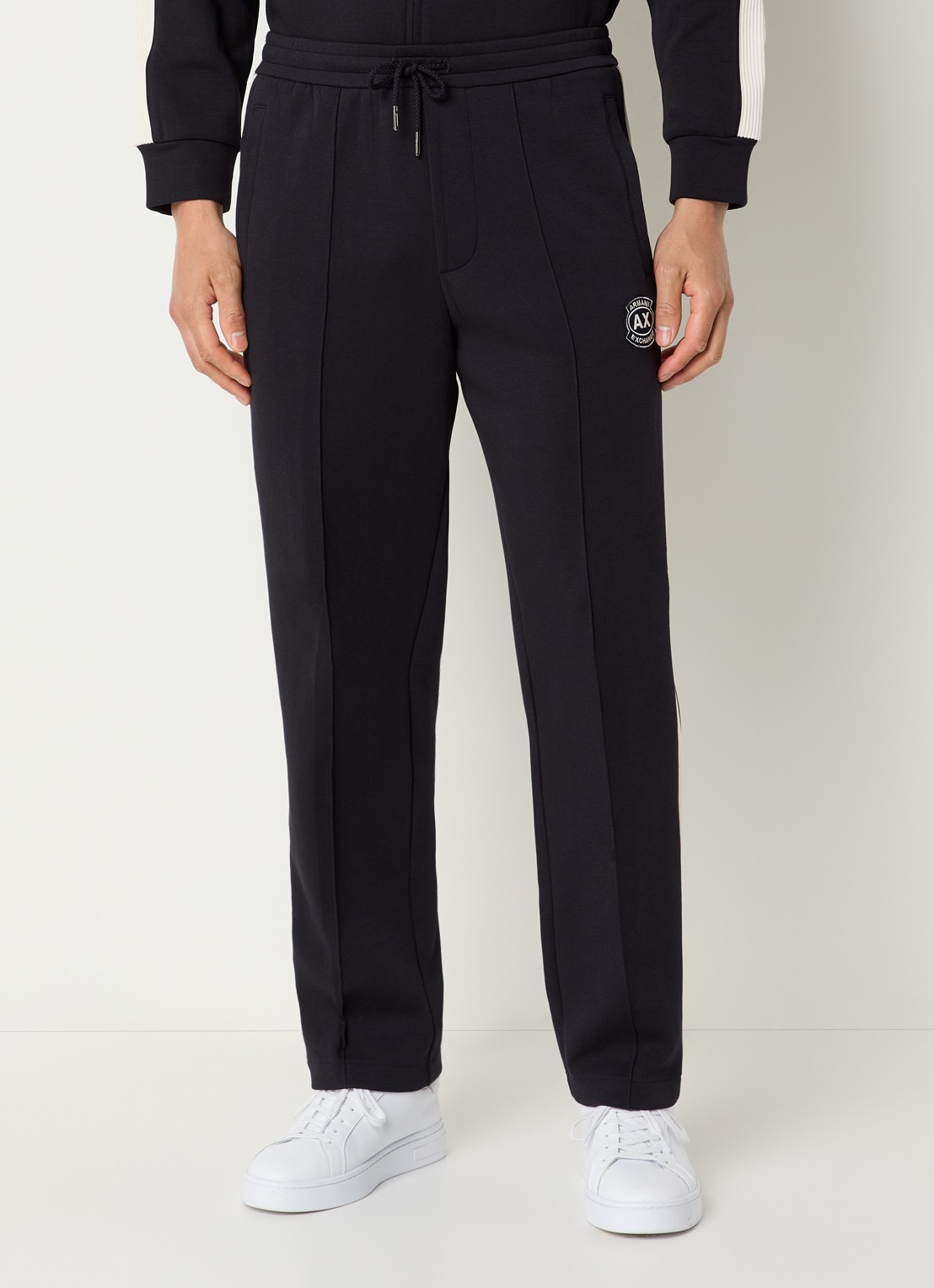 Armani Straight fit joggingsbroek met logoborduring en steekzakken - detail 4 donkerblauw