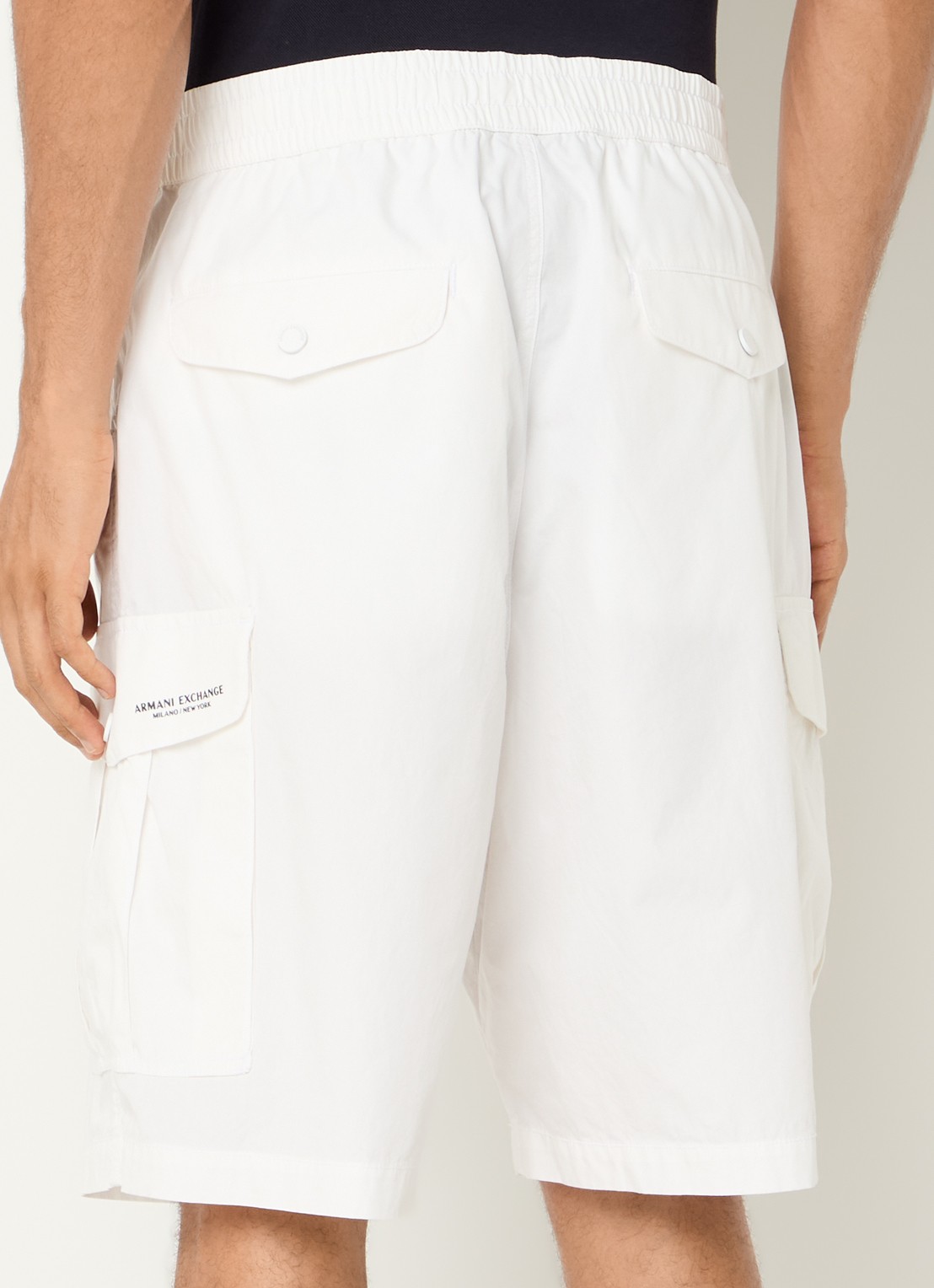 Armani Straight fit korte broek met steekzakken - achterkant wit