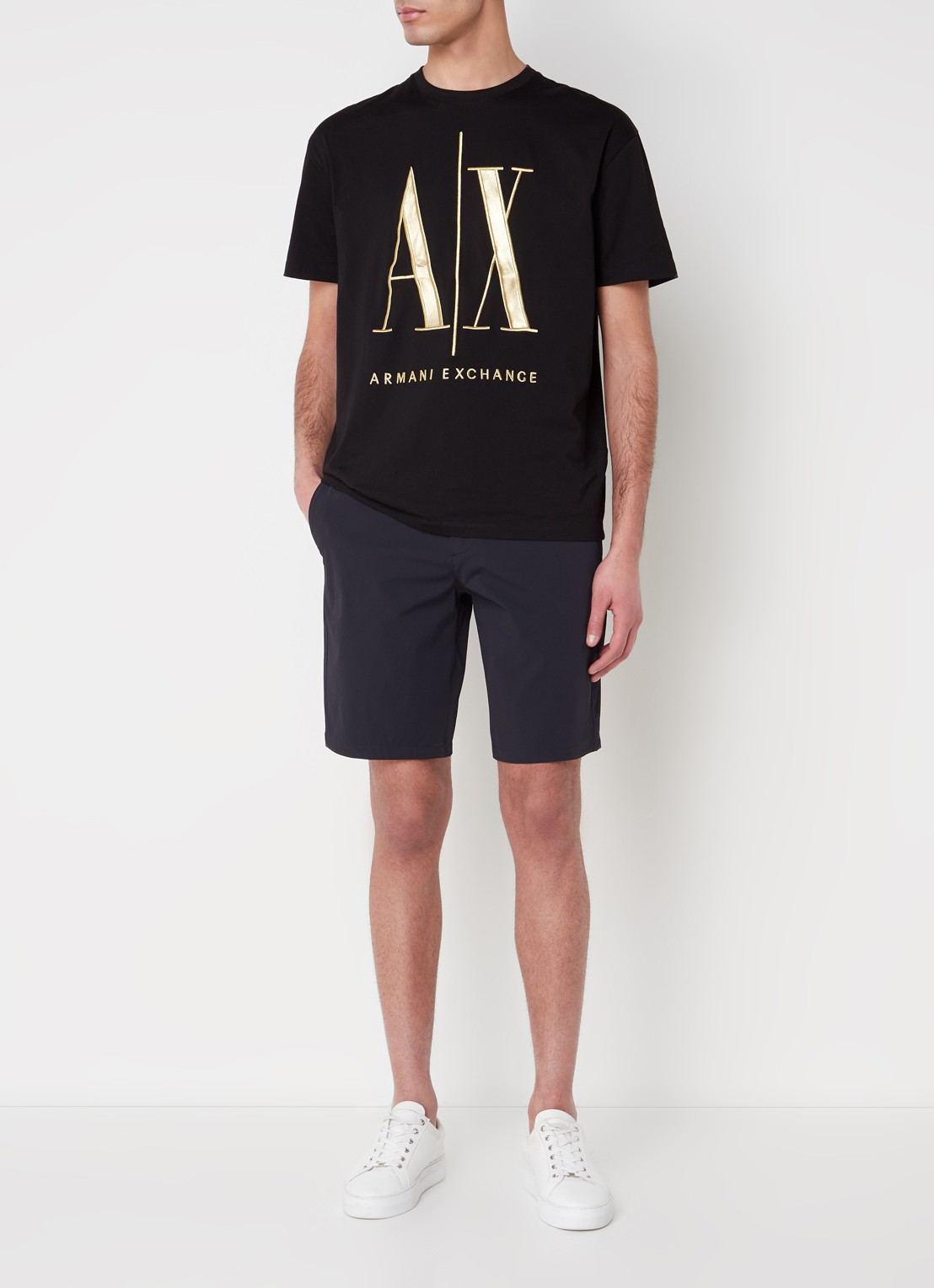 Armani Straight fit korte chino met stretch en steekzakken - voorkant 2 donkerblauw