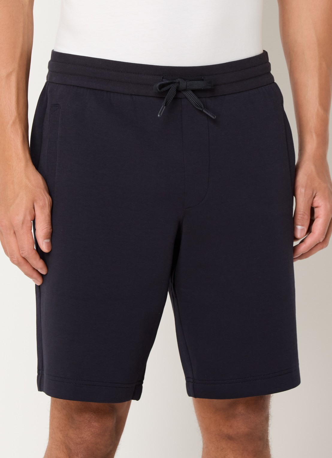 Armani Straight fit korte joggingbroek met steekzakken - detail 2 donkerblauw