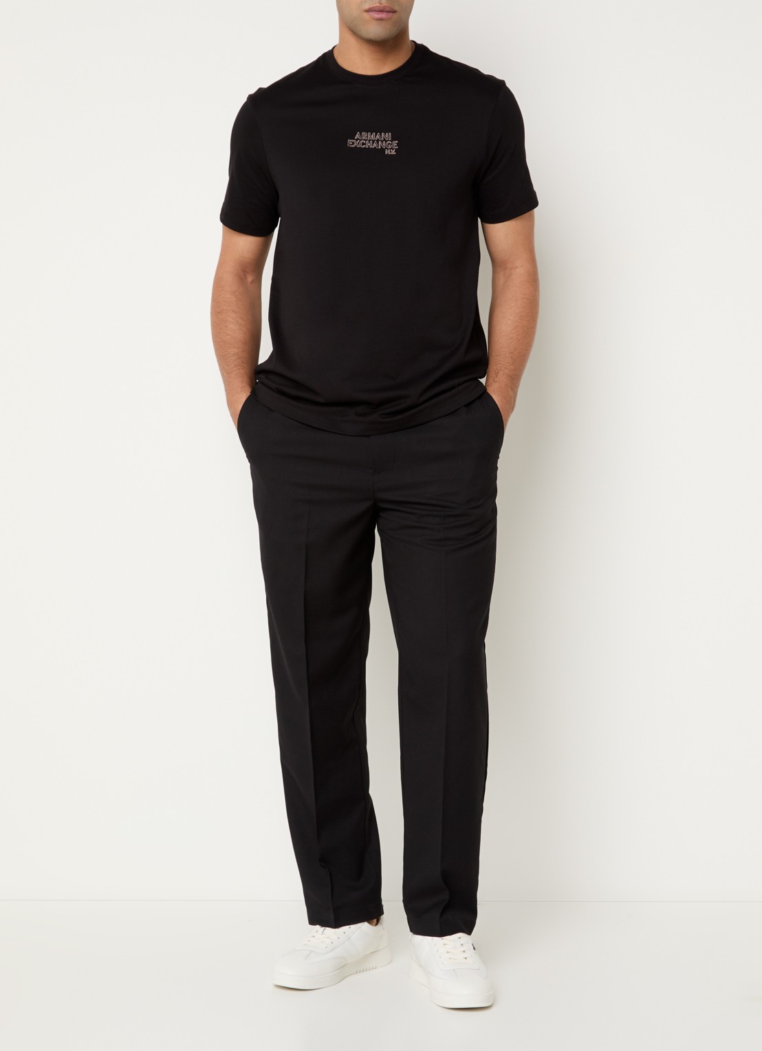 Armani Straight fit pantalon in wolblend met steekzakken - voorkant 2 zwart