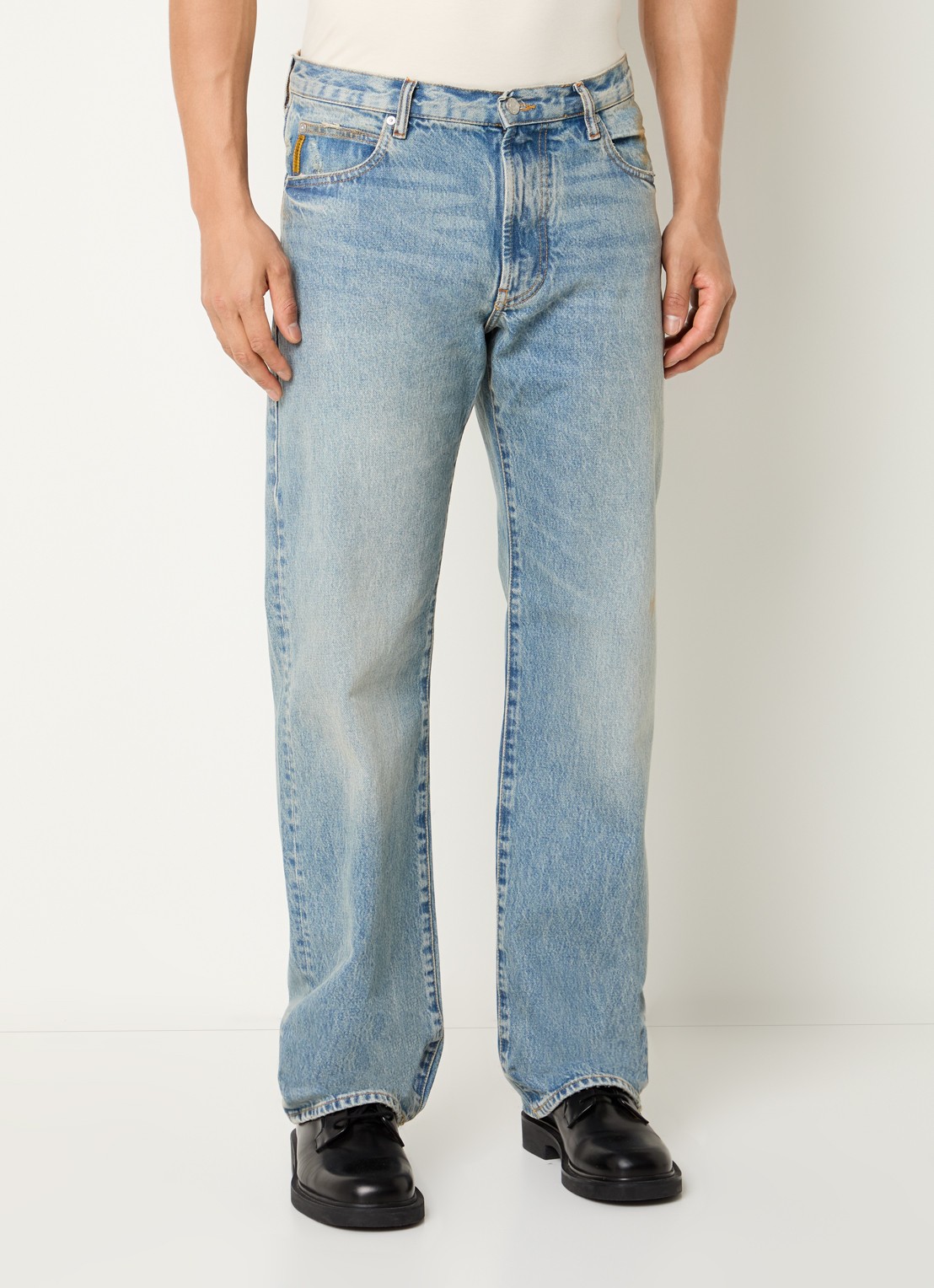 Armani Straight leg jeans met donkere wassing - detail lichtblauw