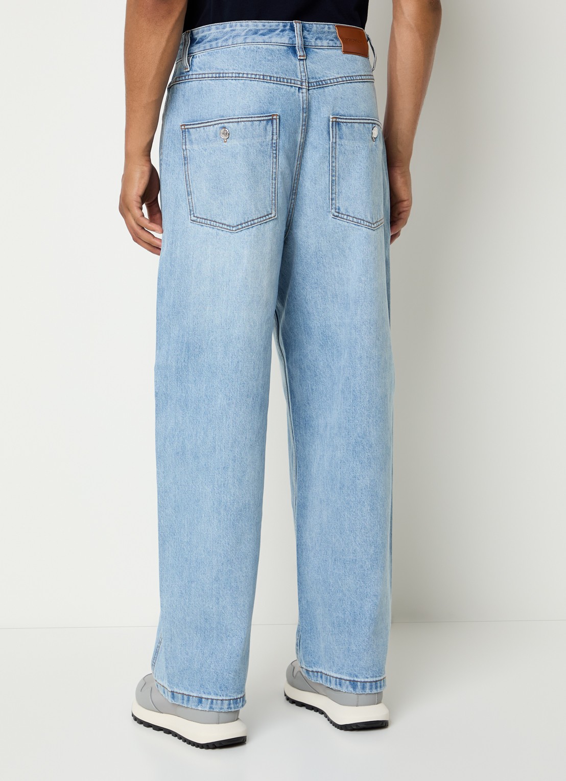 Armani Straight leg jeans met lichte wassing - achterkant 3 lichtblauw