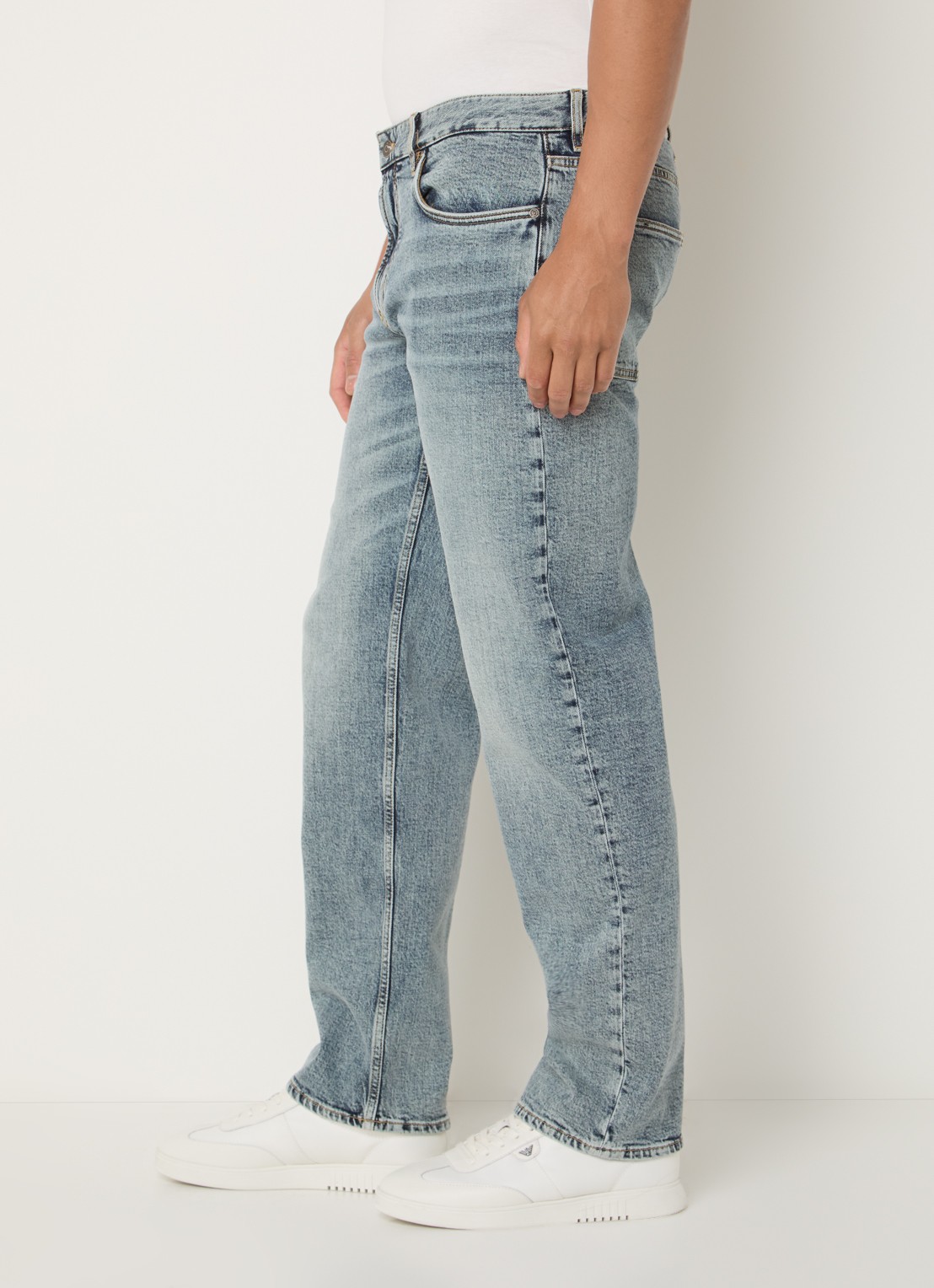 Armani Straight leg jeans met medium wassing - detail 2 indigo