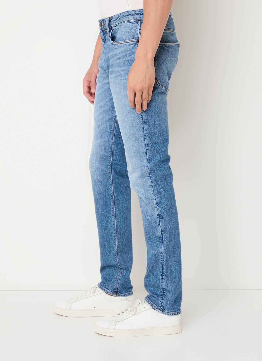 Armani Straight leg jeans met steekzakken - detail 3 lichtblauw