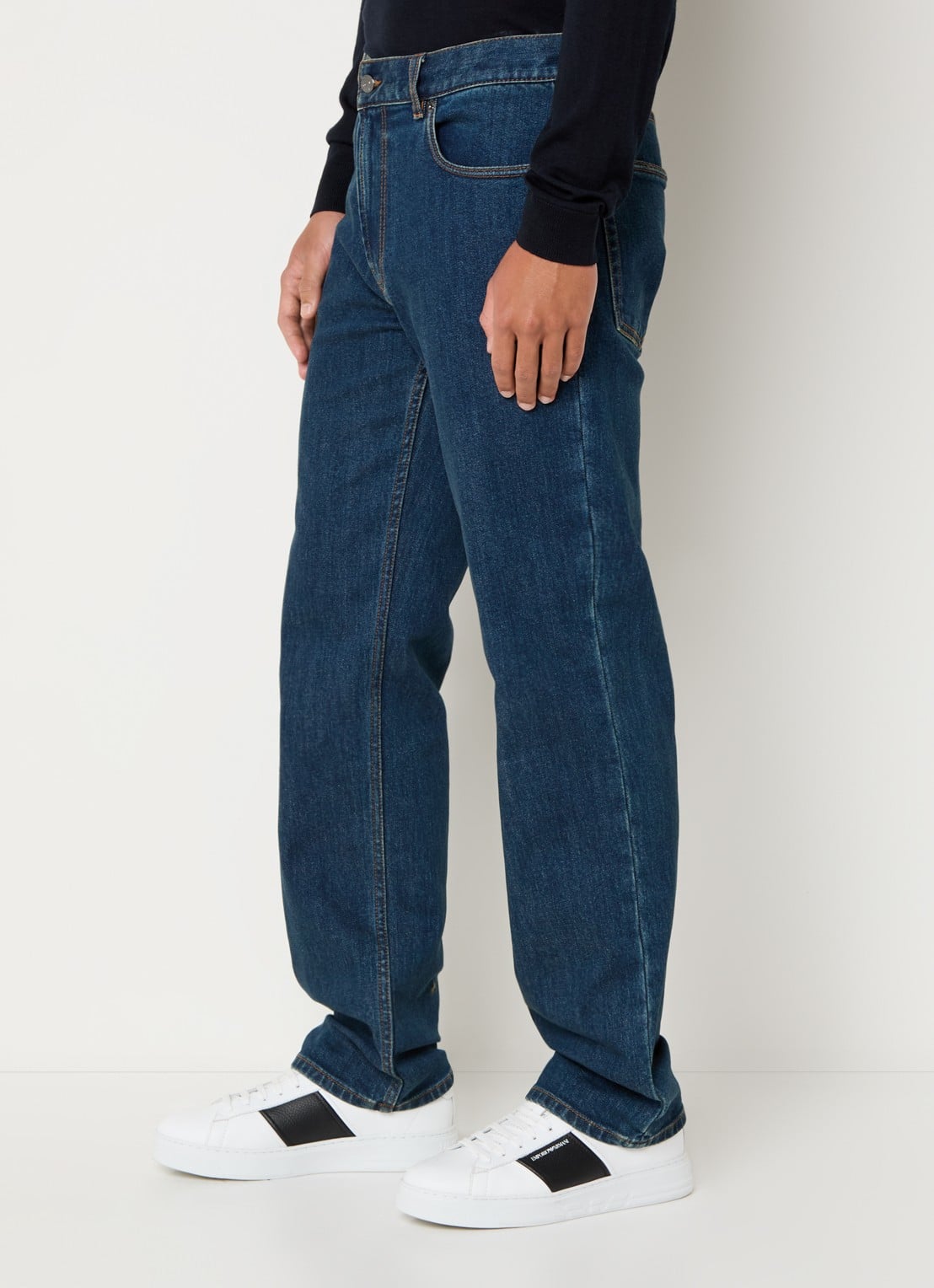 Armani Straight leg jeans met steekzakken - detail 5 kobaltblauw