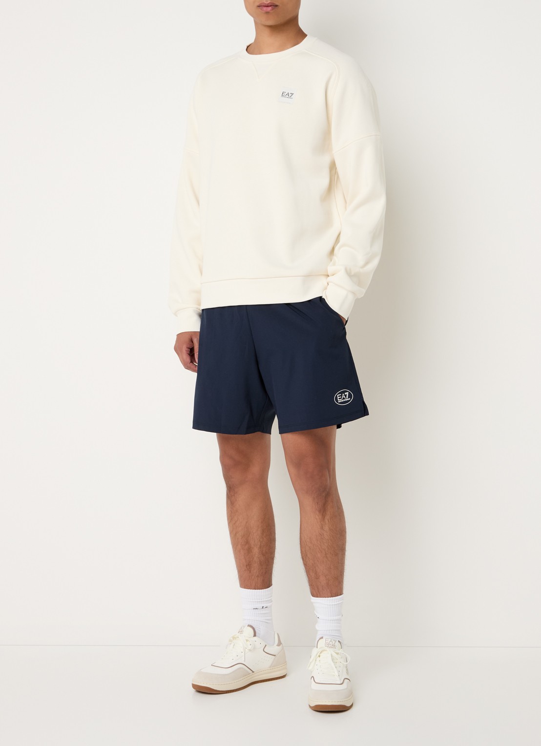 Armani Sweater met logo- en backprint - voorkant 3 creme