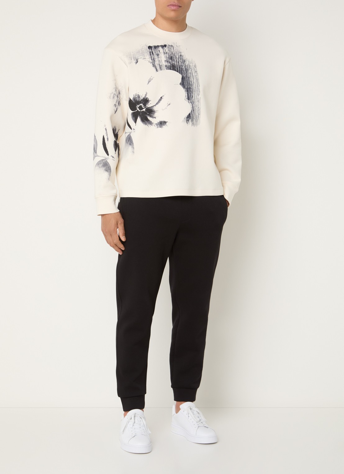 Armani Sweater met print en borduring - voorkant 2 gebroken wit
