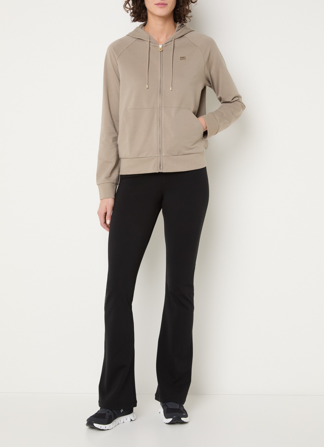 Armani Sweatvest met logo en steekzakken - voorkant 2 camel