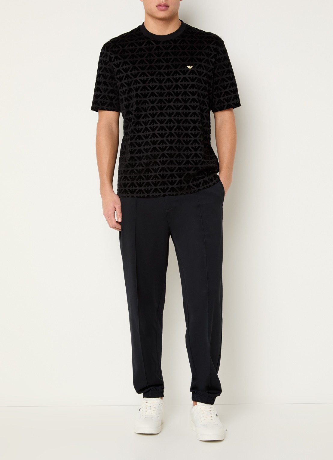 Armani T-shirt met flock logoprint - voorkant 3 zwart