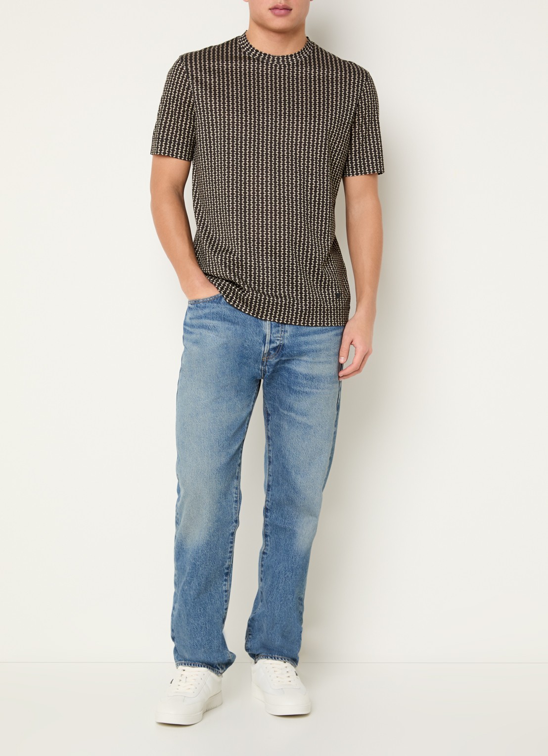 Armani T-shirt met grafische print - voorkant 3 zwart