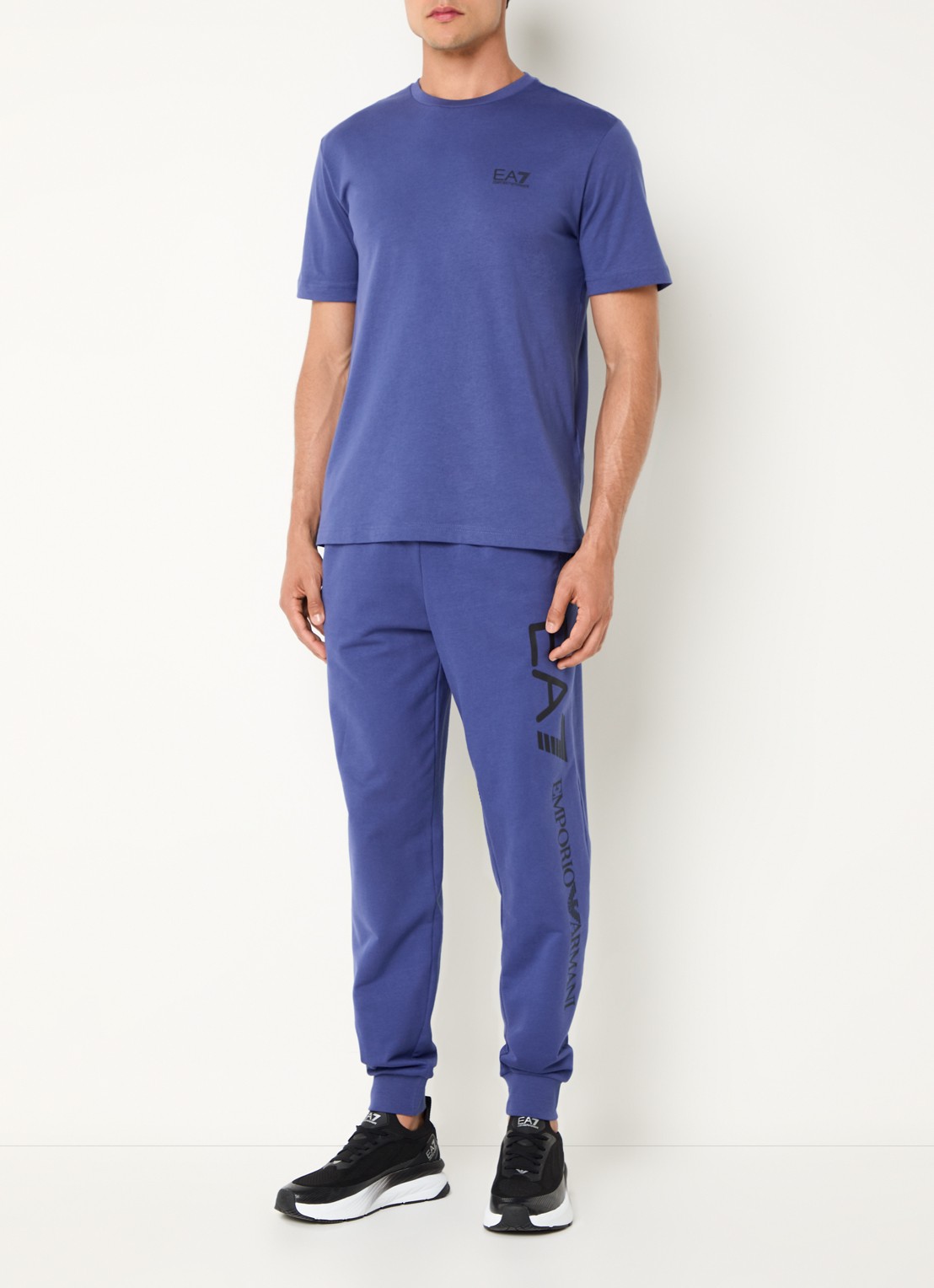 Armani T-shirt met logo- en backprint - voorkant 2 blauw