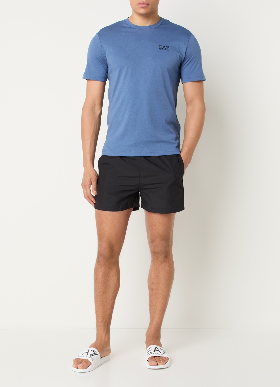 Armani T-shirt met logo- en backprint - voorkant 2 staalblauw