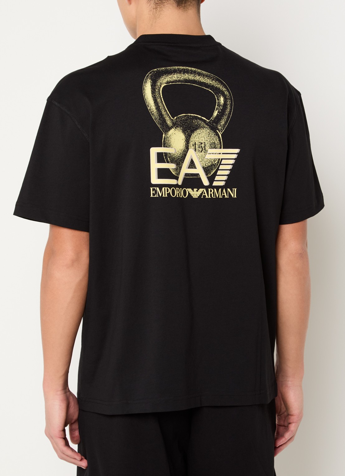 Armani T-shirt met logo- en backprint - detail 4 zwart