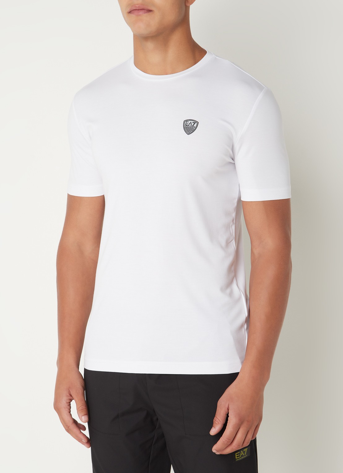Armani T-shirt met logo  - detail 4 wit