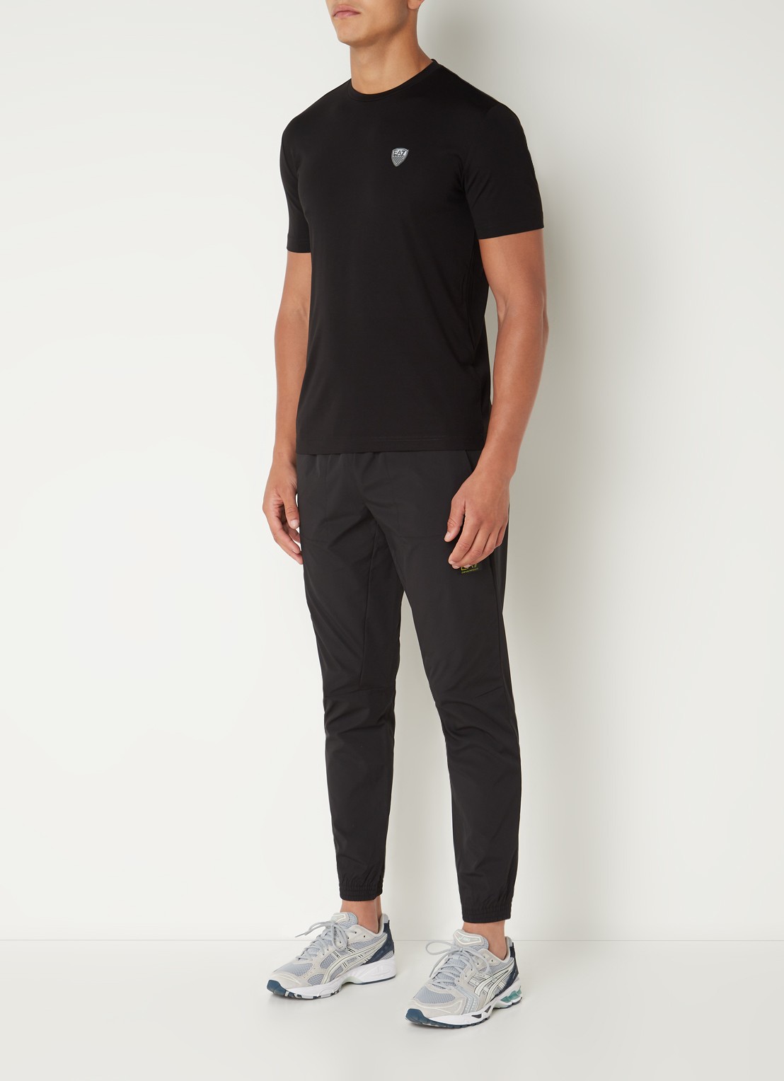 Armani T-shirt met logo  - voorkant 3 zwart