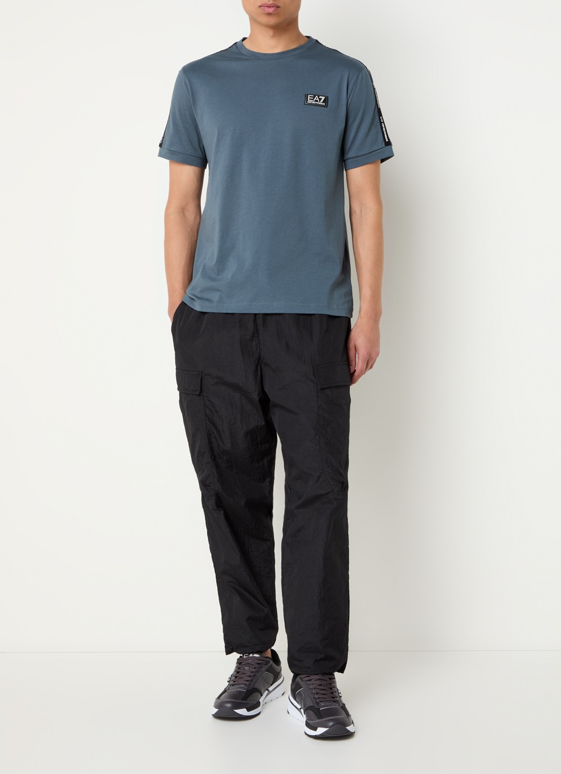 Armani T-shirt met logo - voorkant 3 donkergrijs
