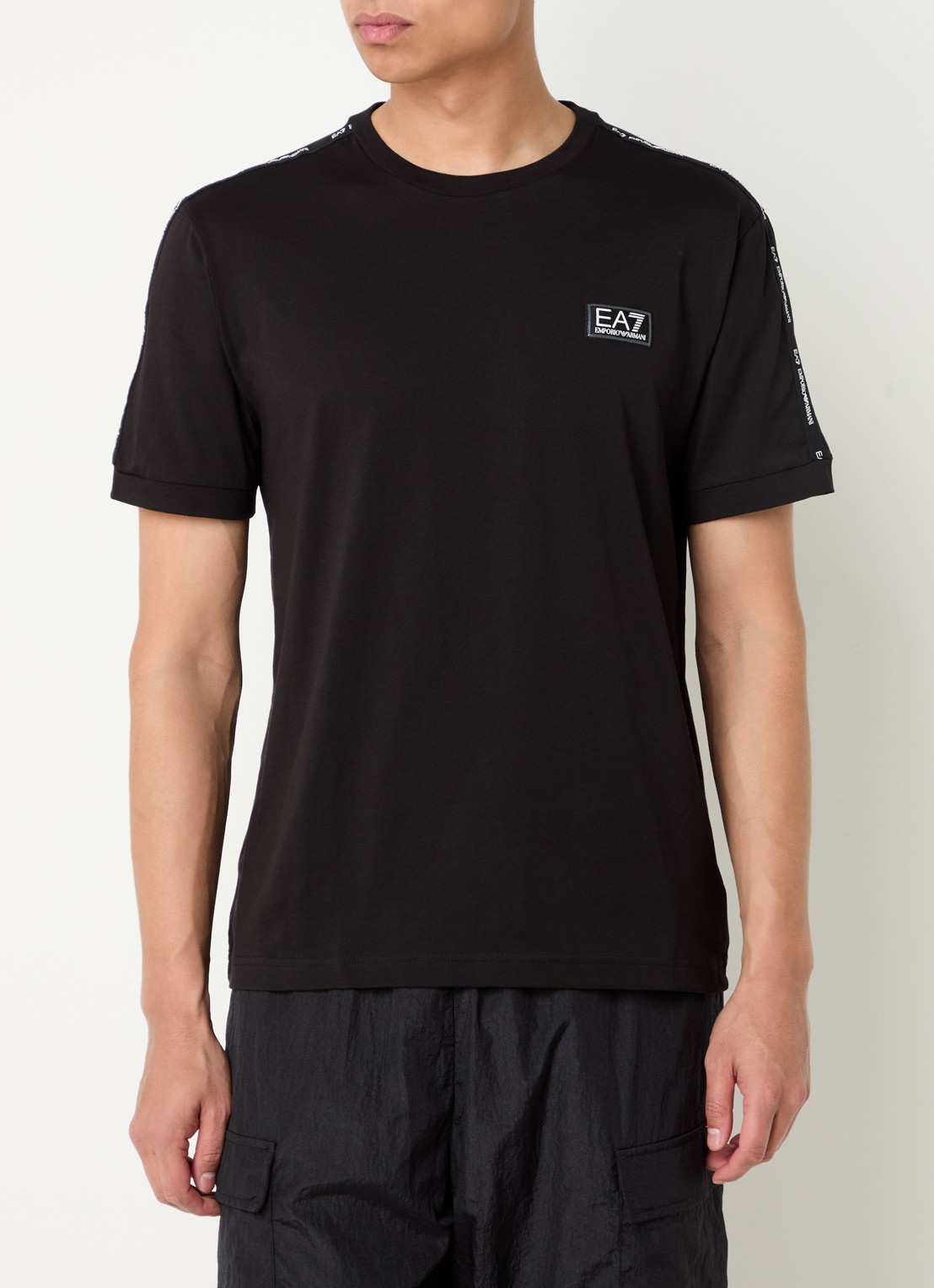 Armani T-shirt met logo - detail 3 zwart