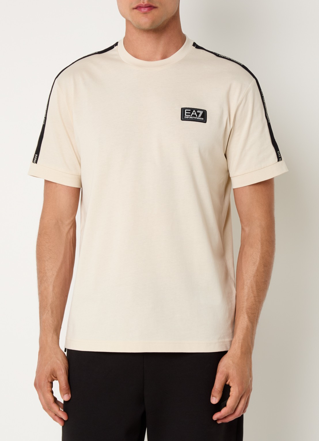 Armani T-shirt met logo - detail 4 creme