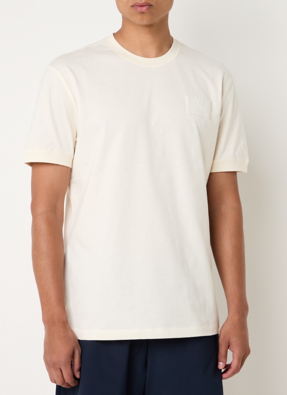 Armani T-shirt met logo - detail creme