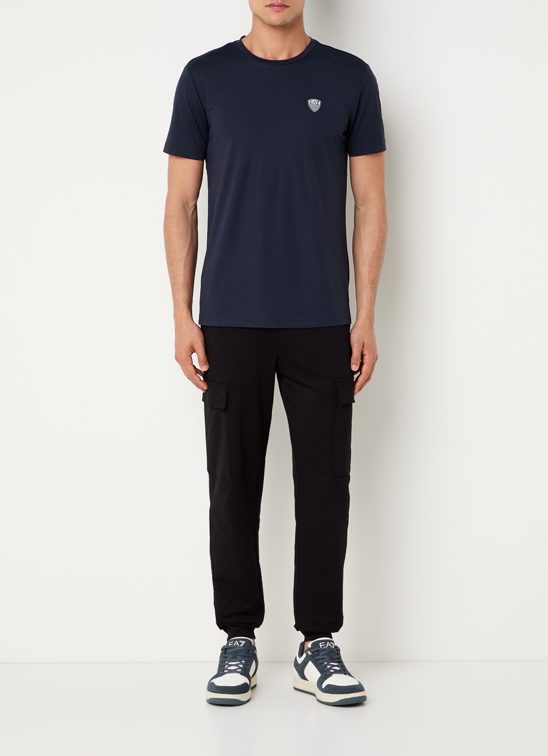 Armani T-shirt met logo  - voorkant 4 indigo