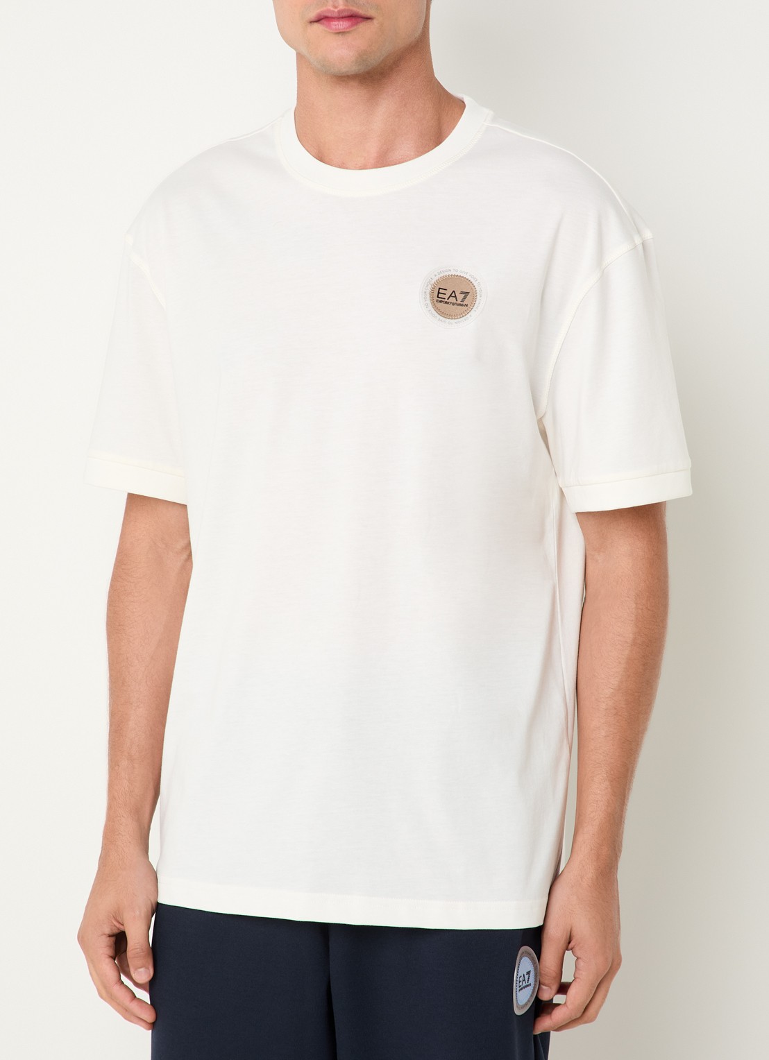 Armani T-shirt met logo - detail 4 wit