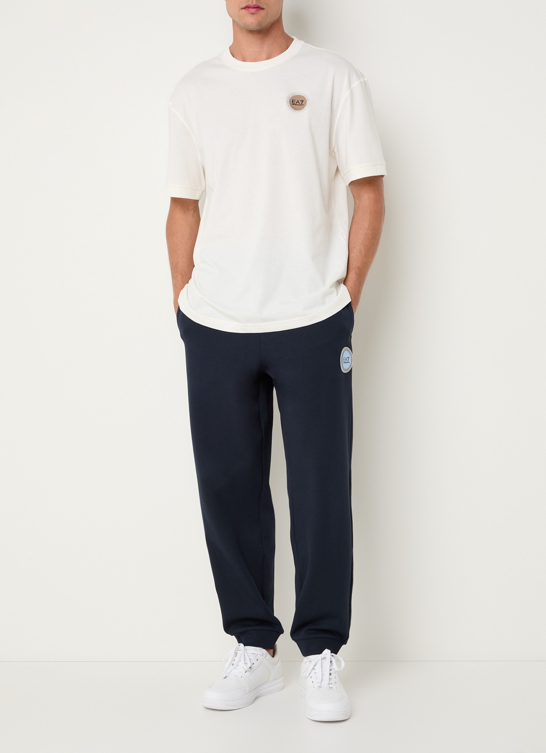 Armani T-shirt met logo - voorkant 3 wit