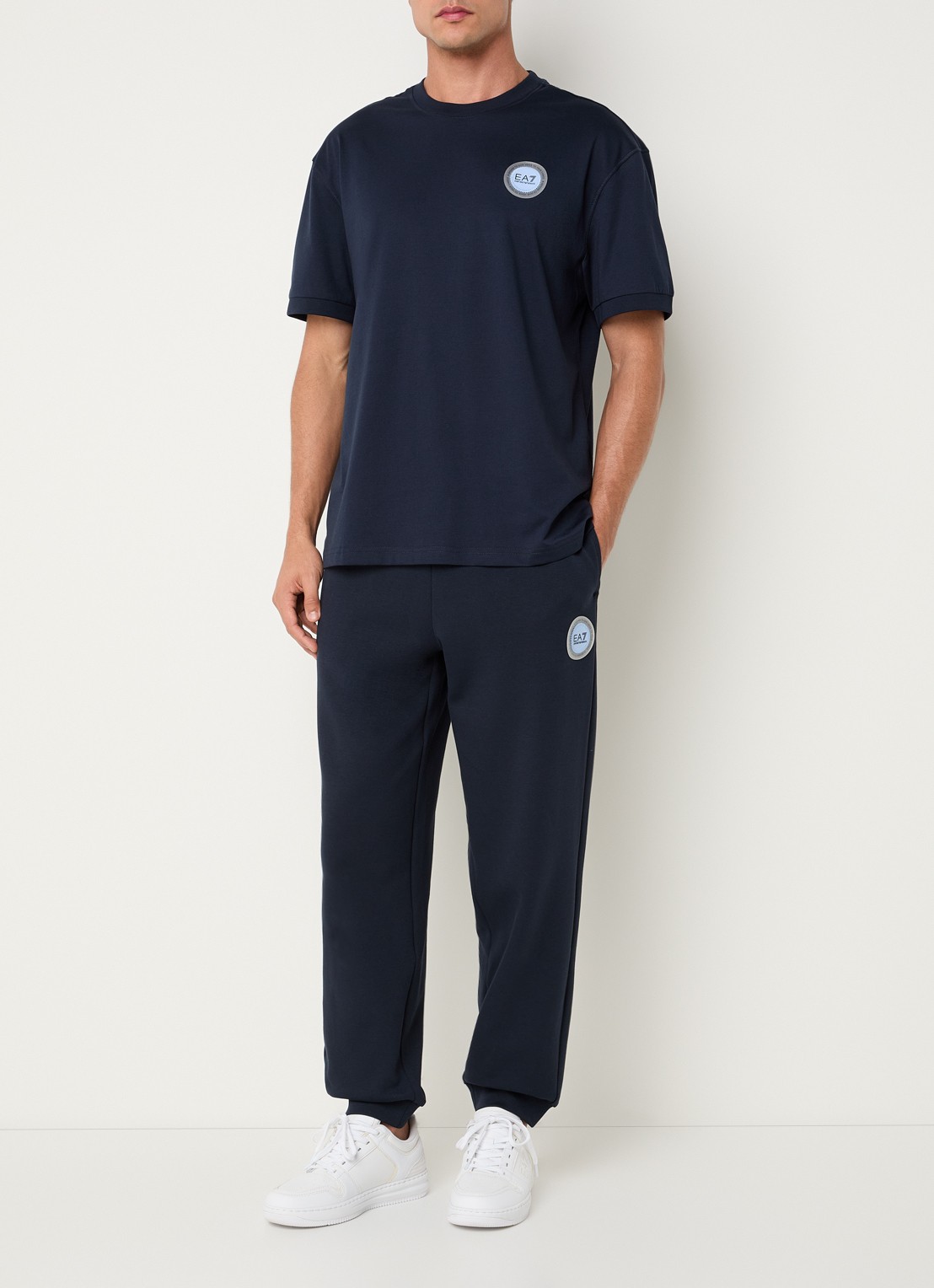 Armani T-shirt met logo - voorkant 2 blauw