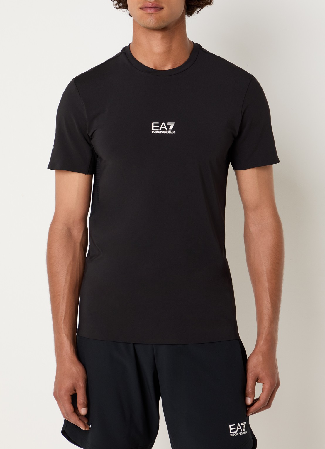 Armani T-shirt met logo - detail 2 zwart