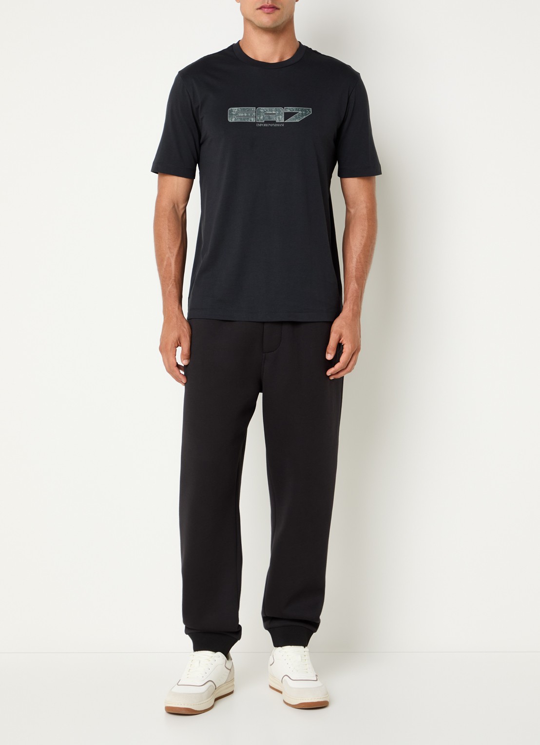 Armani T-shirt met logo - voorkant 3 zwart