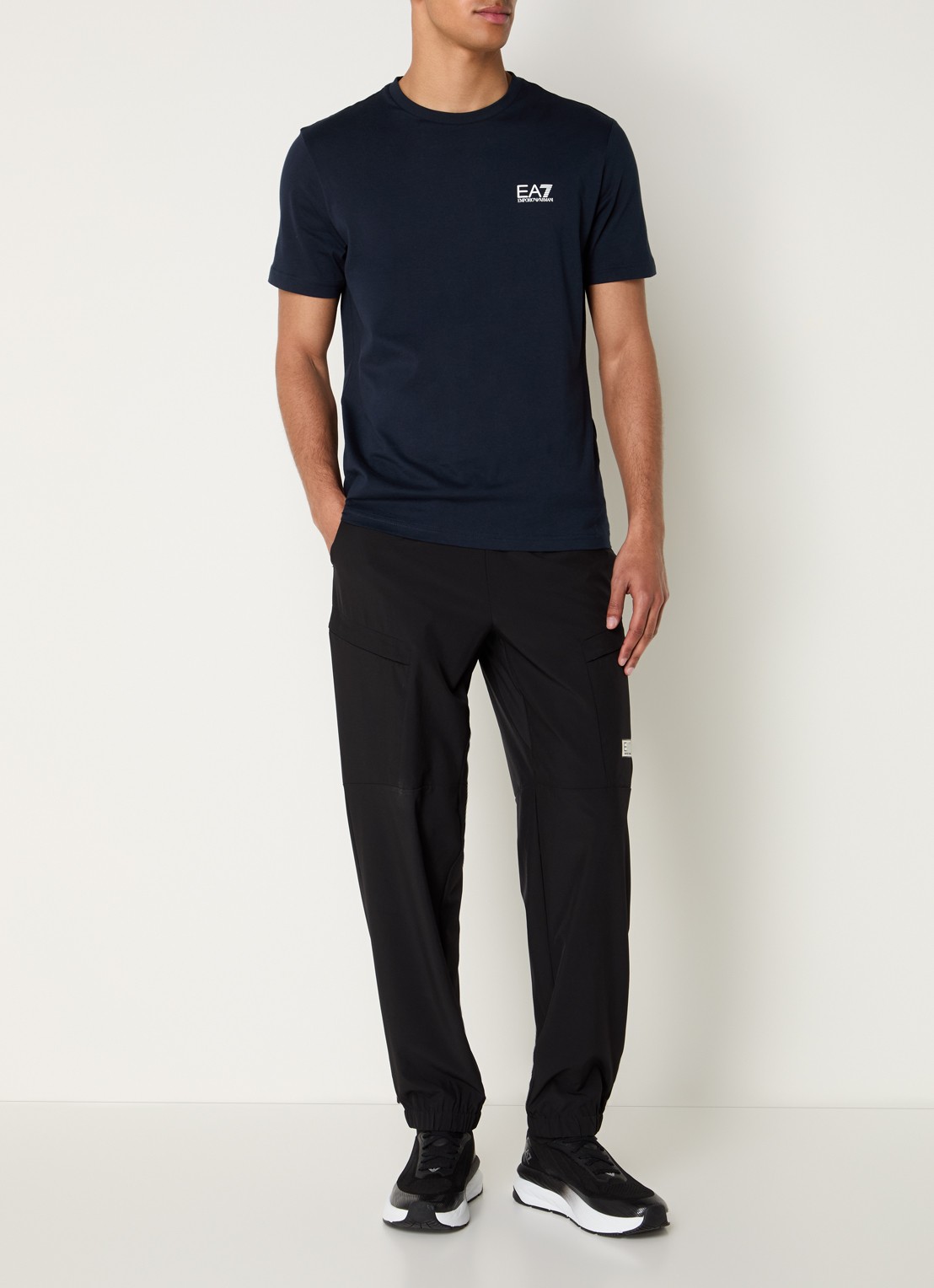Armani T-shirt met logo - voorkant 2 donkerblauw