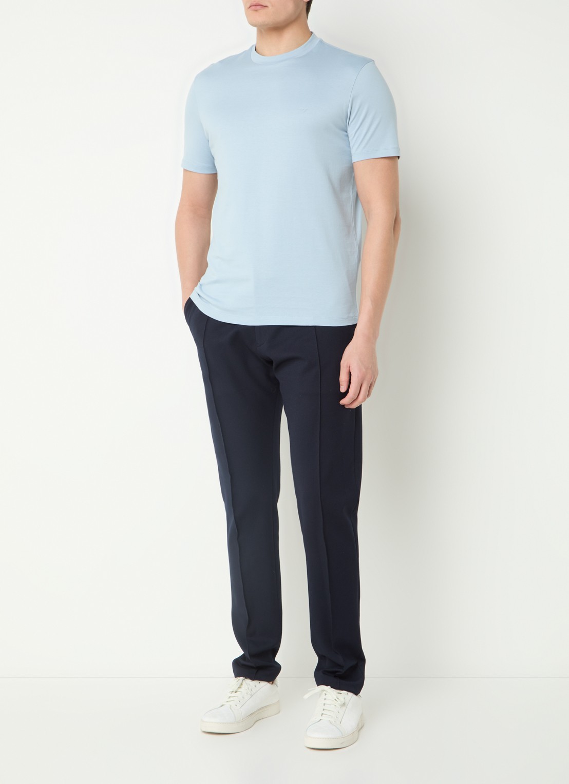 Armani T-shirt met logo - voorkant 3 lichtblauw