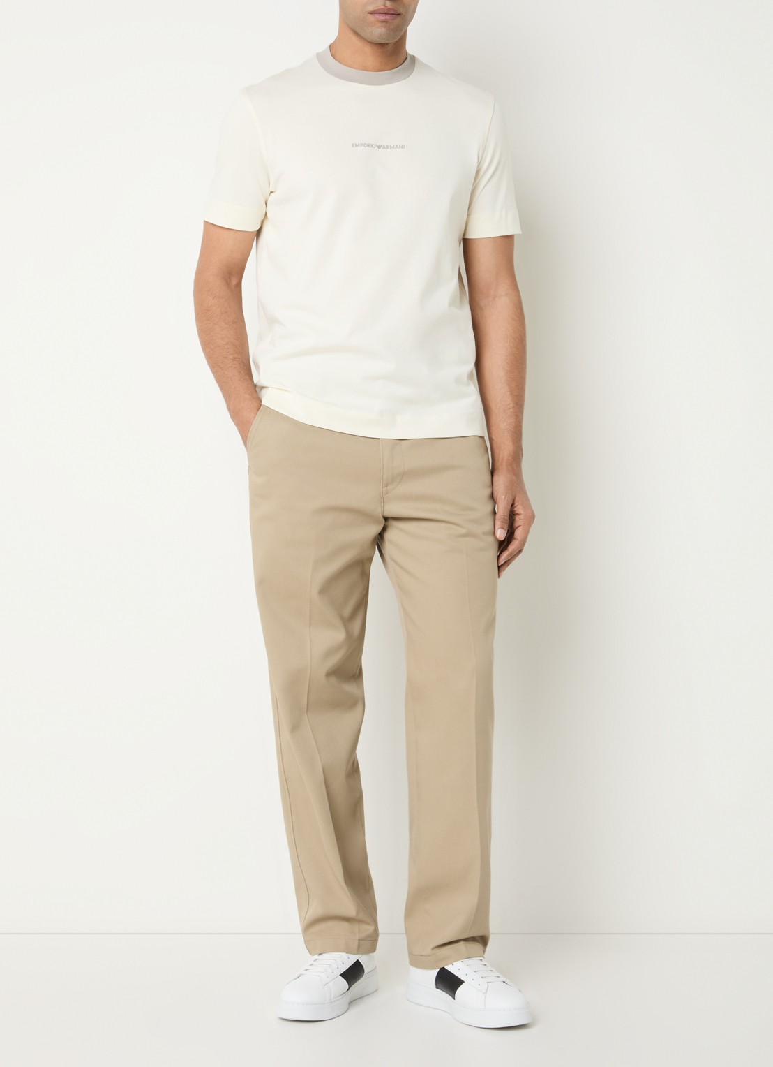 Armani T-shirt met logo - voorkant 4 wit