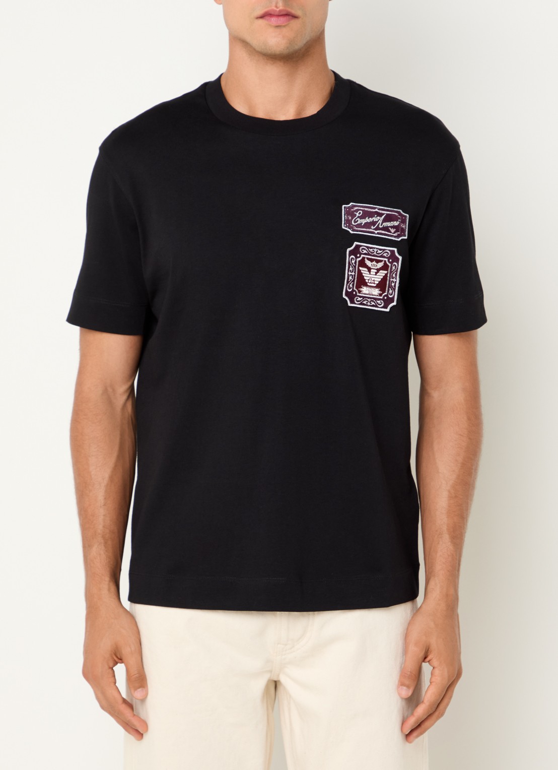 Armani T-shirt met logobordring - detail 4 zwart