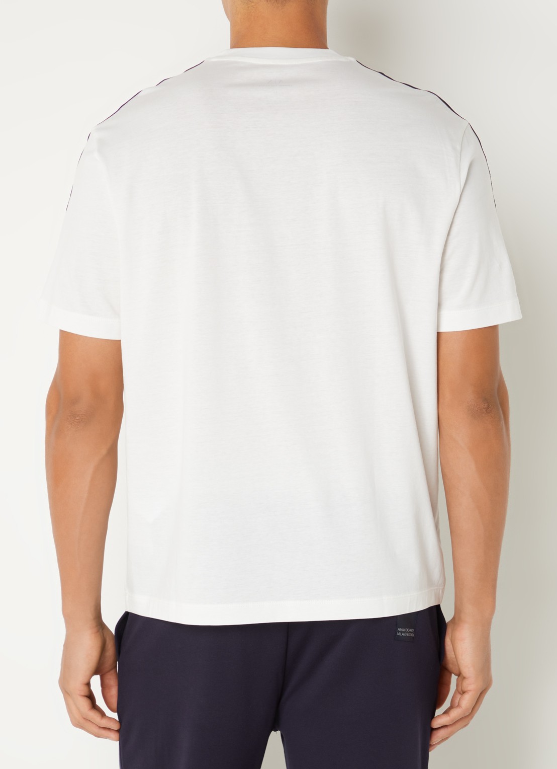 Armani T-shirt met logoborduring - achterkant 3 gebroken wit