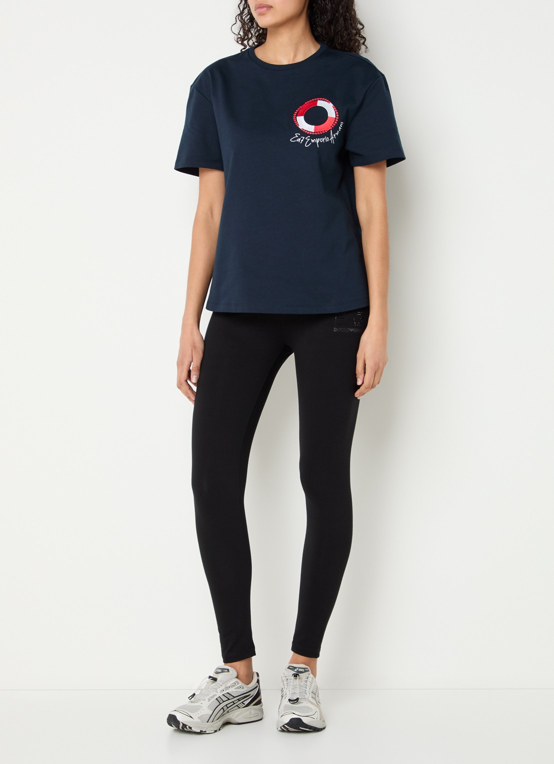 Armani T-shirt met logoborduring - voorkant 2 donkerblauw