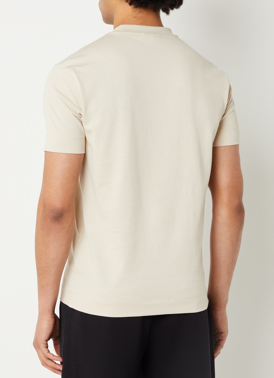 Armani T-shirt met logoborduring - achterkant beige
