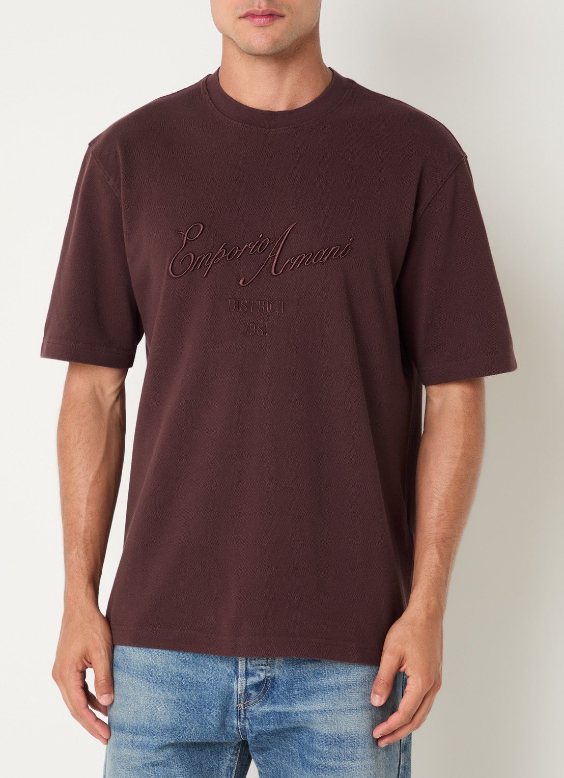 Armani T-shirt met logoborduring - detail 3 aubergine