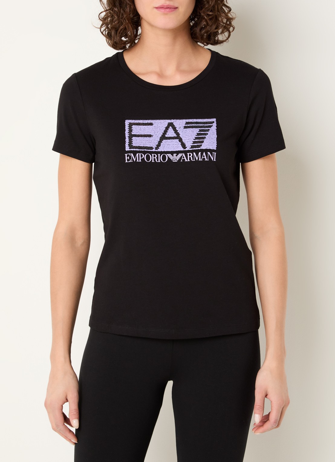 Armani T-shirt met logoprint en pailletten - detail zwart