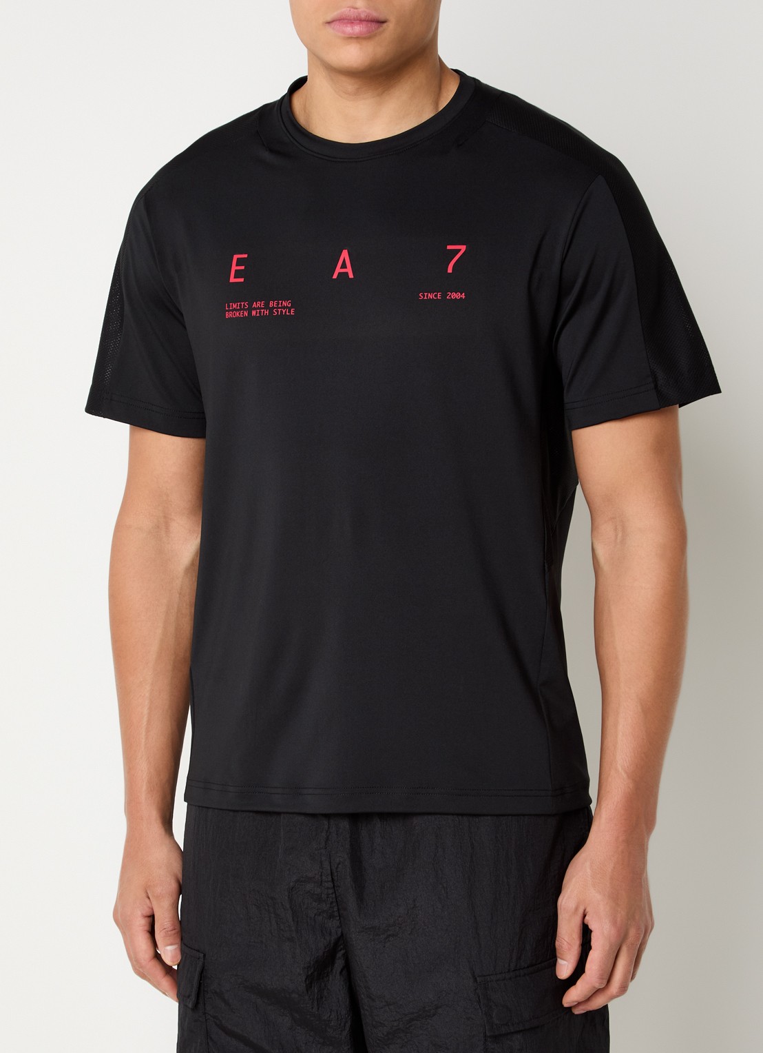 Armani T-shirt met logoprint - detail 4 zwart