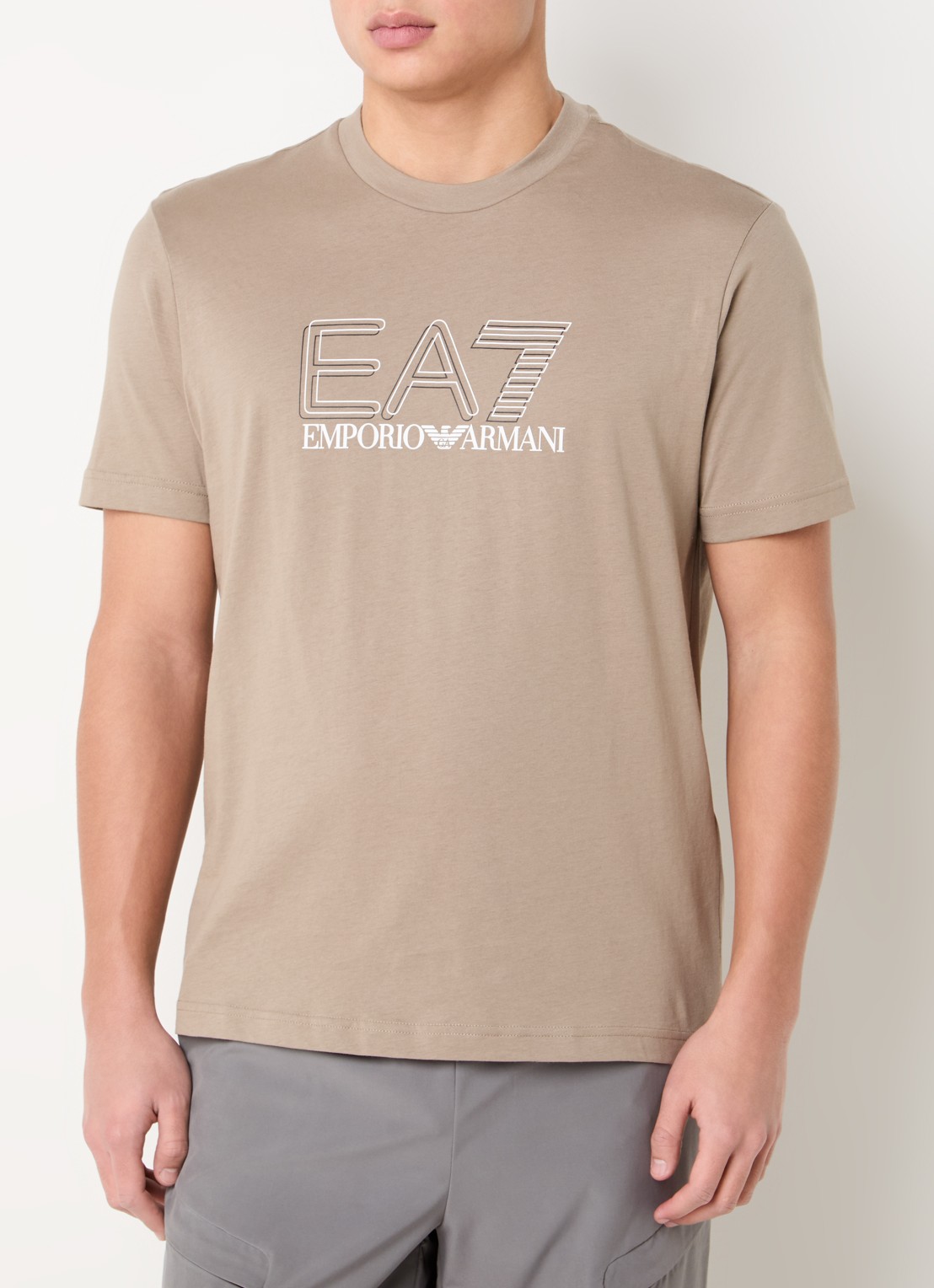 Armani T-shirt met logoprint - detail 4 donkerbeige