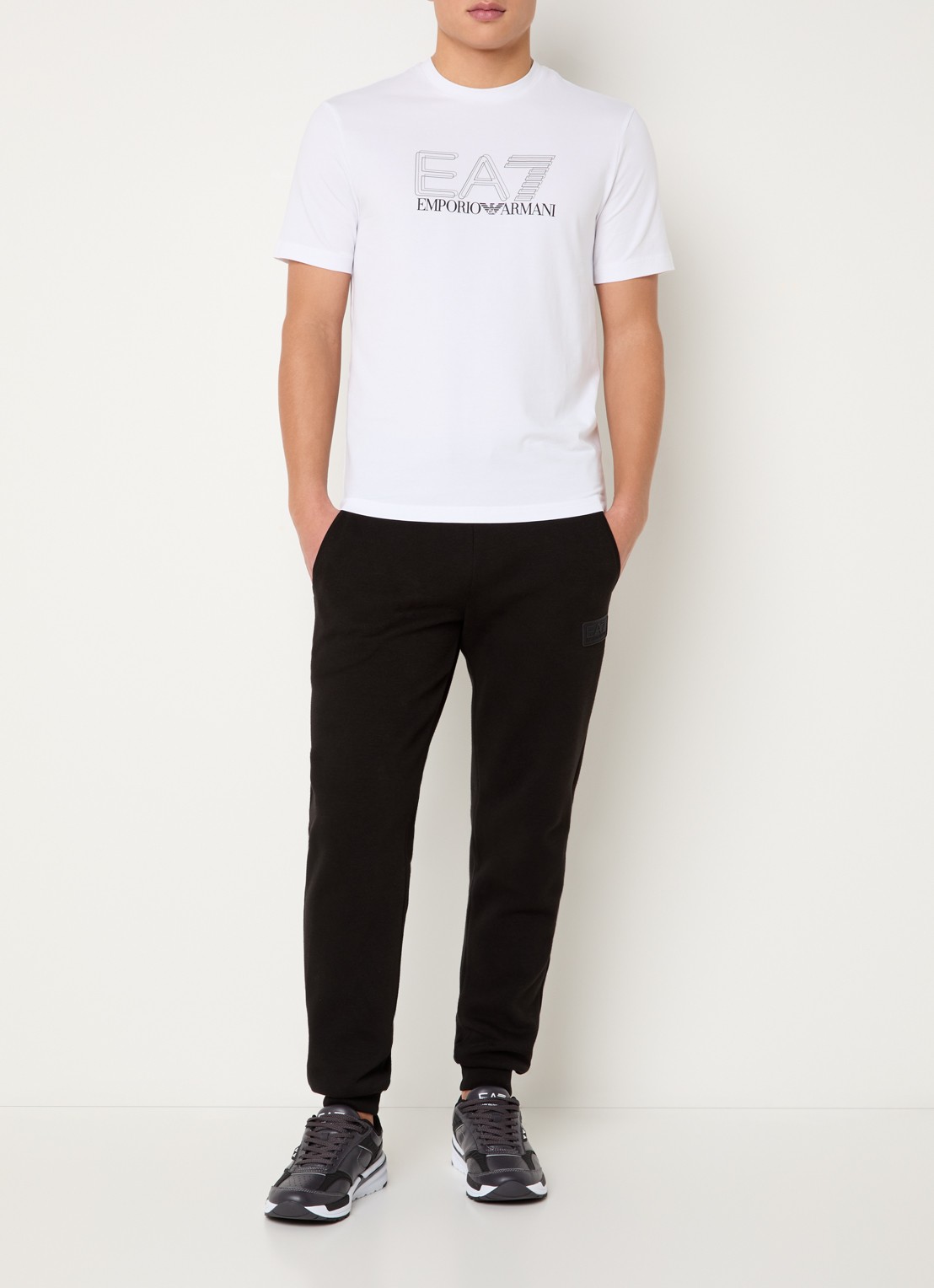 Armani T-shirt met logoprint - voorkant 3 wit