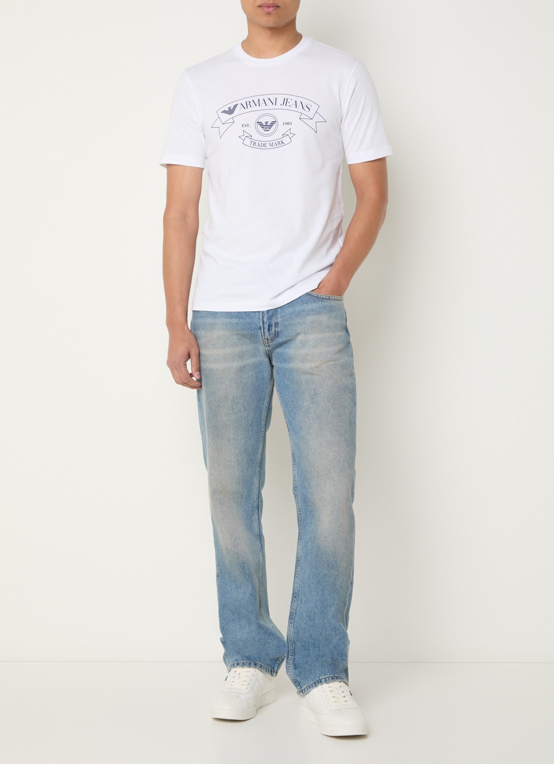 Armani T-shirt met logoprint - voorkant 2 wit