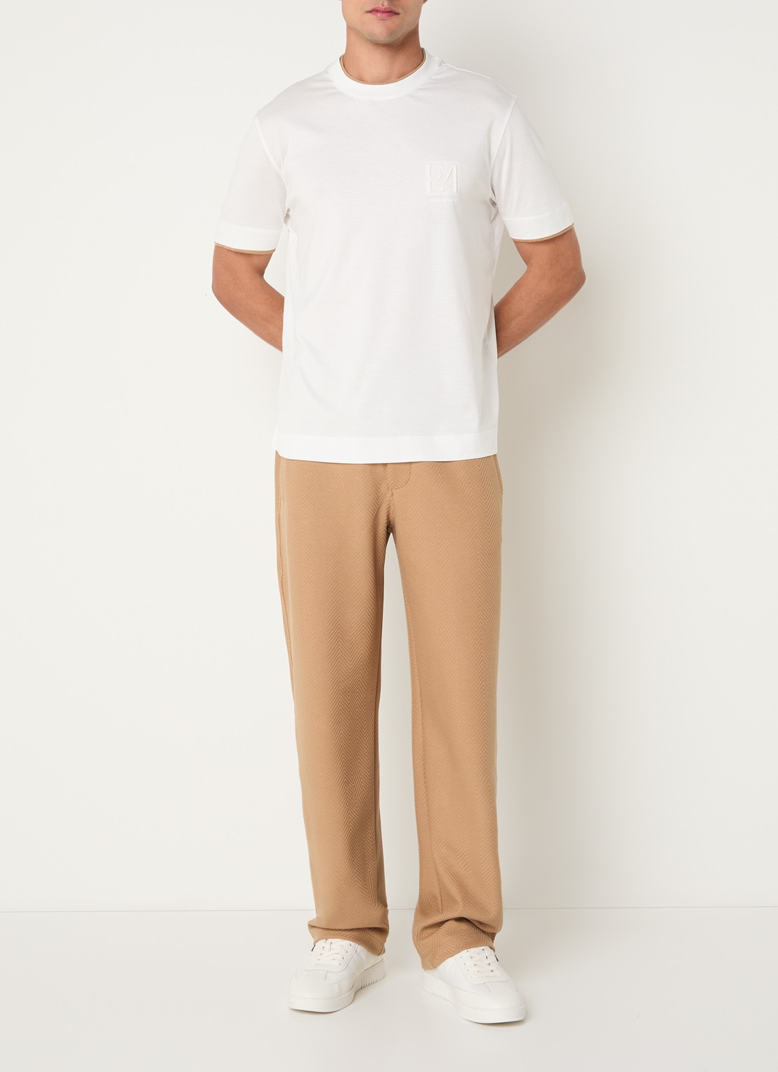 Armani T-shirt met logoprint - voorkant 4 wit