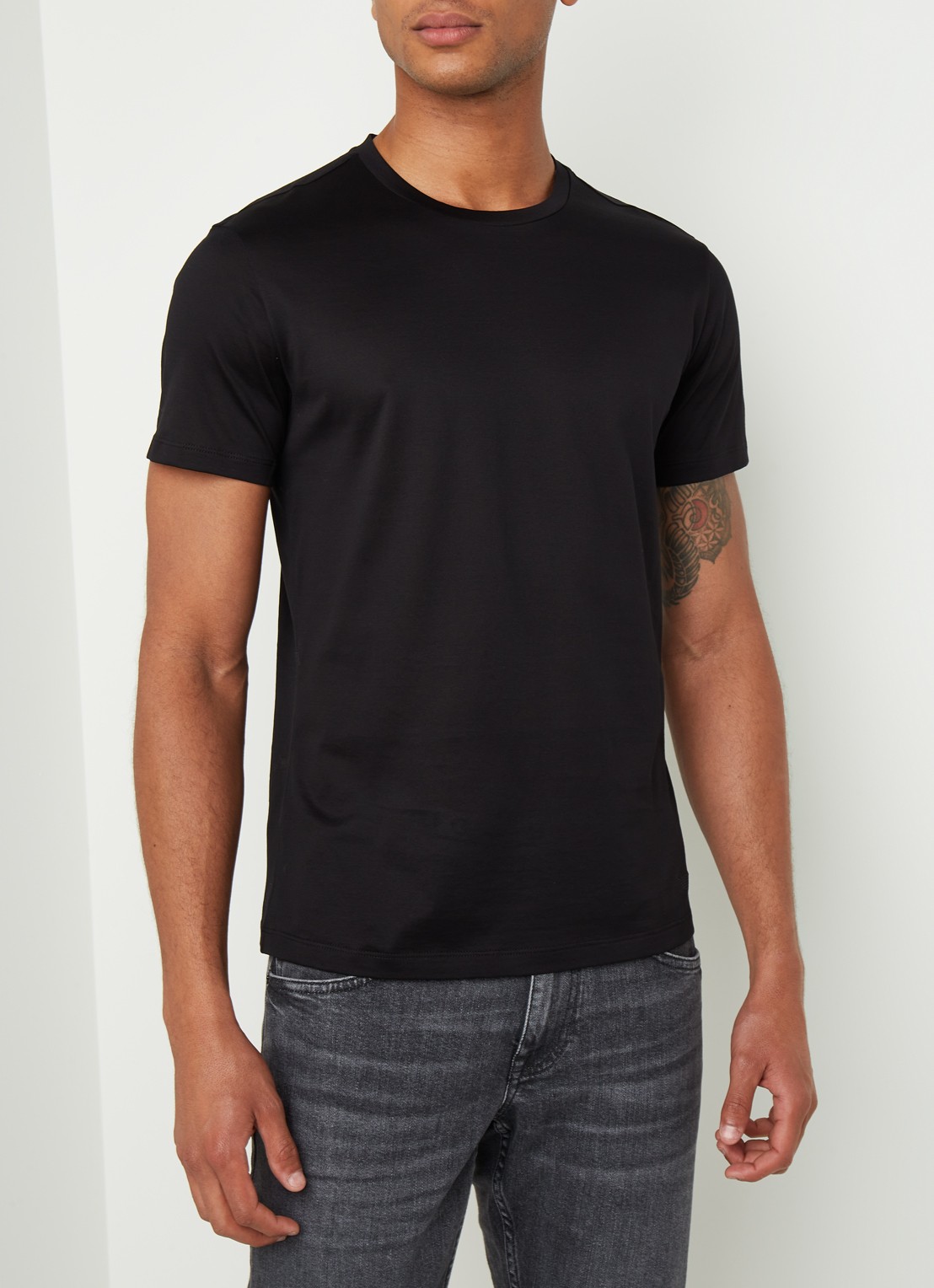 Armani T-shirt met ronde hals - detail zwart