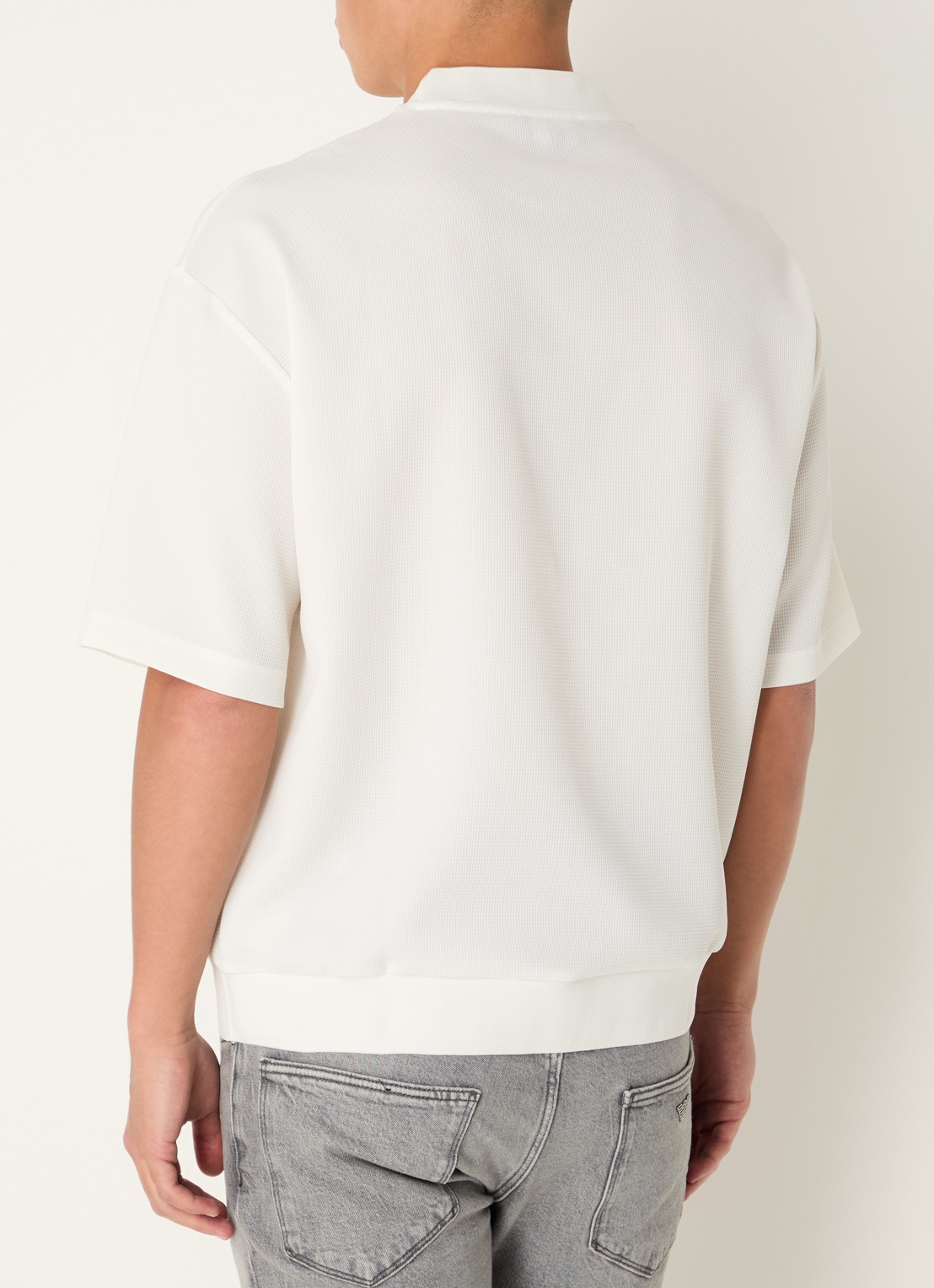 Armani T-shirt met structuur - achterkant 2 gebroken wit