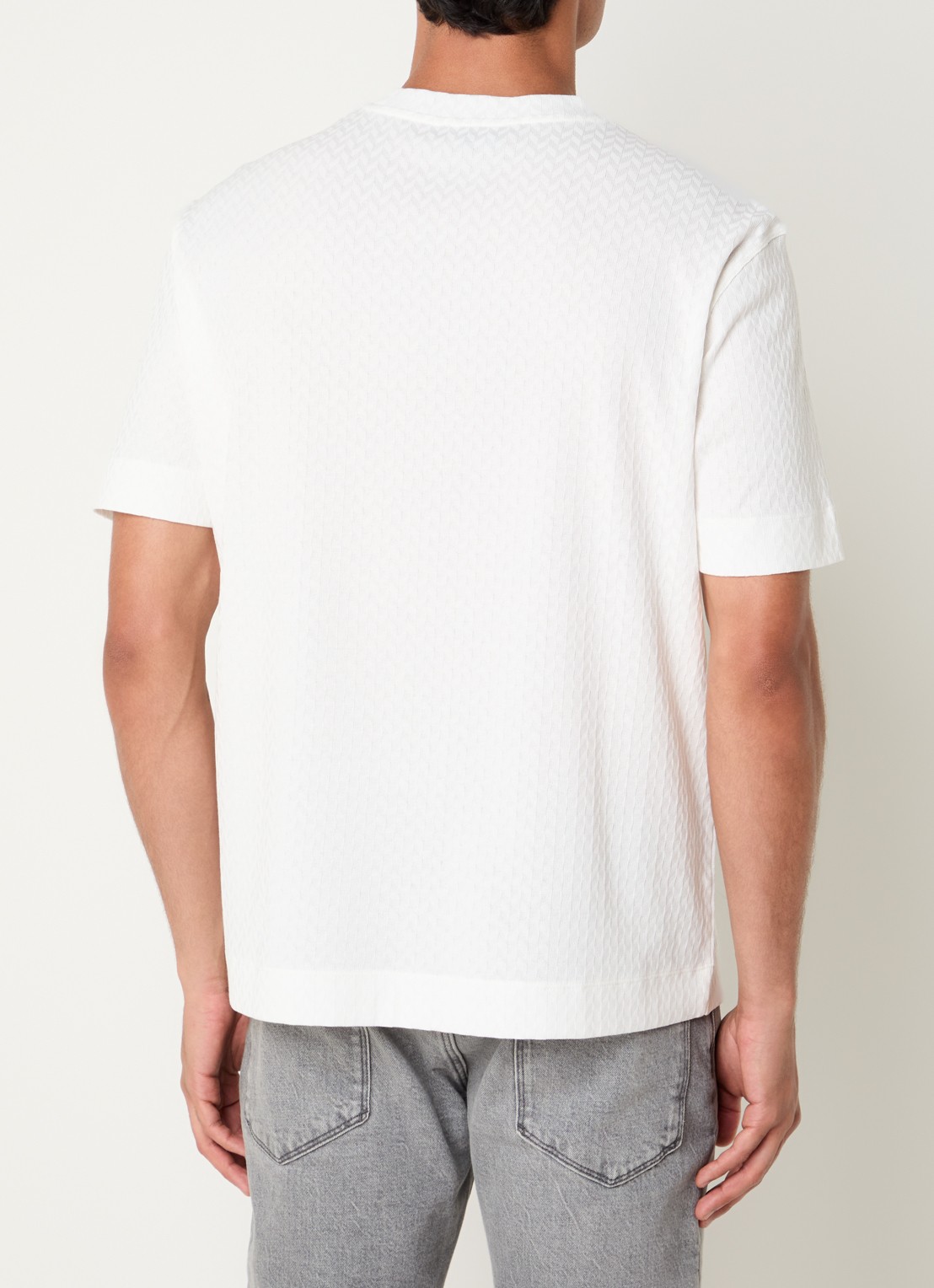 Armani T-shirt met structuur - achterkant 4 gebroken wit